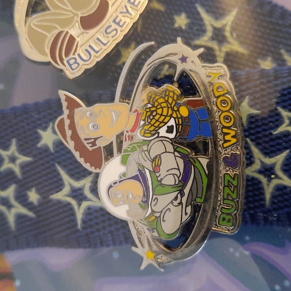 NWT. Disney World TOY STORY Pin Trading Kit - Picture 4 of 6